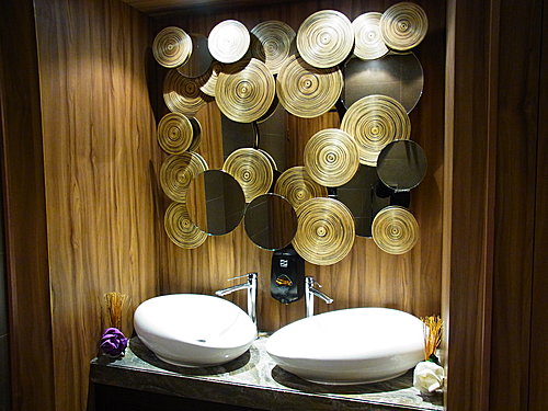 Moon Thai